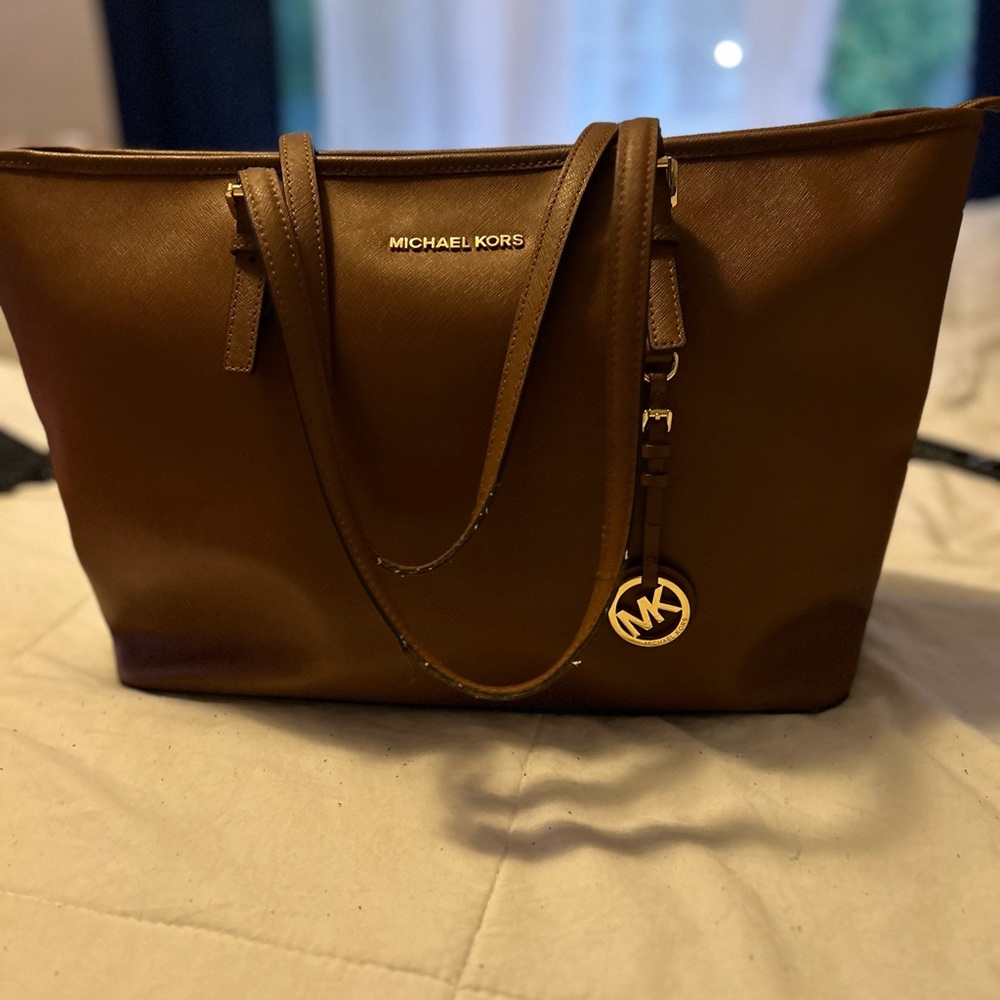 Michael Kors tote